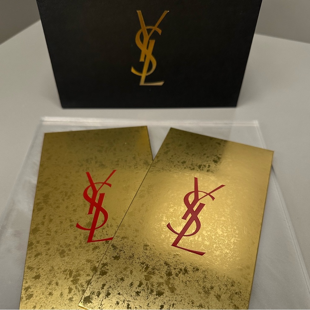 YSL Gold Metallic Money Envelopes for the gift giving holidays. COMES AS A SET